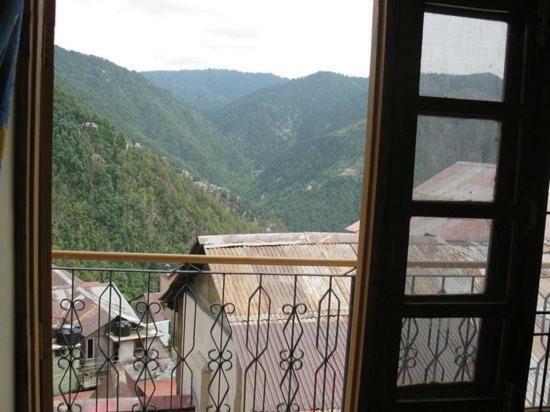 Hotel Basera Dalhousie Extérieur photo